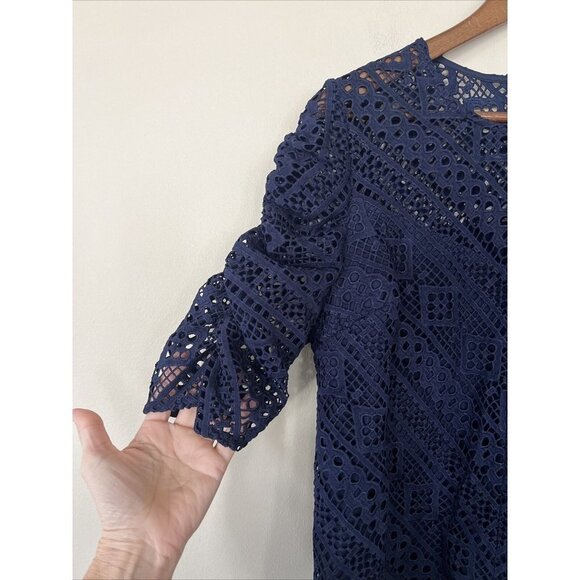New Endless Rose Womens Size Small Navy Blue Lace Top Shirt Blouse NWT - Picture 6 of 8